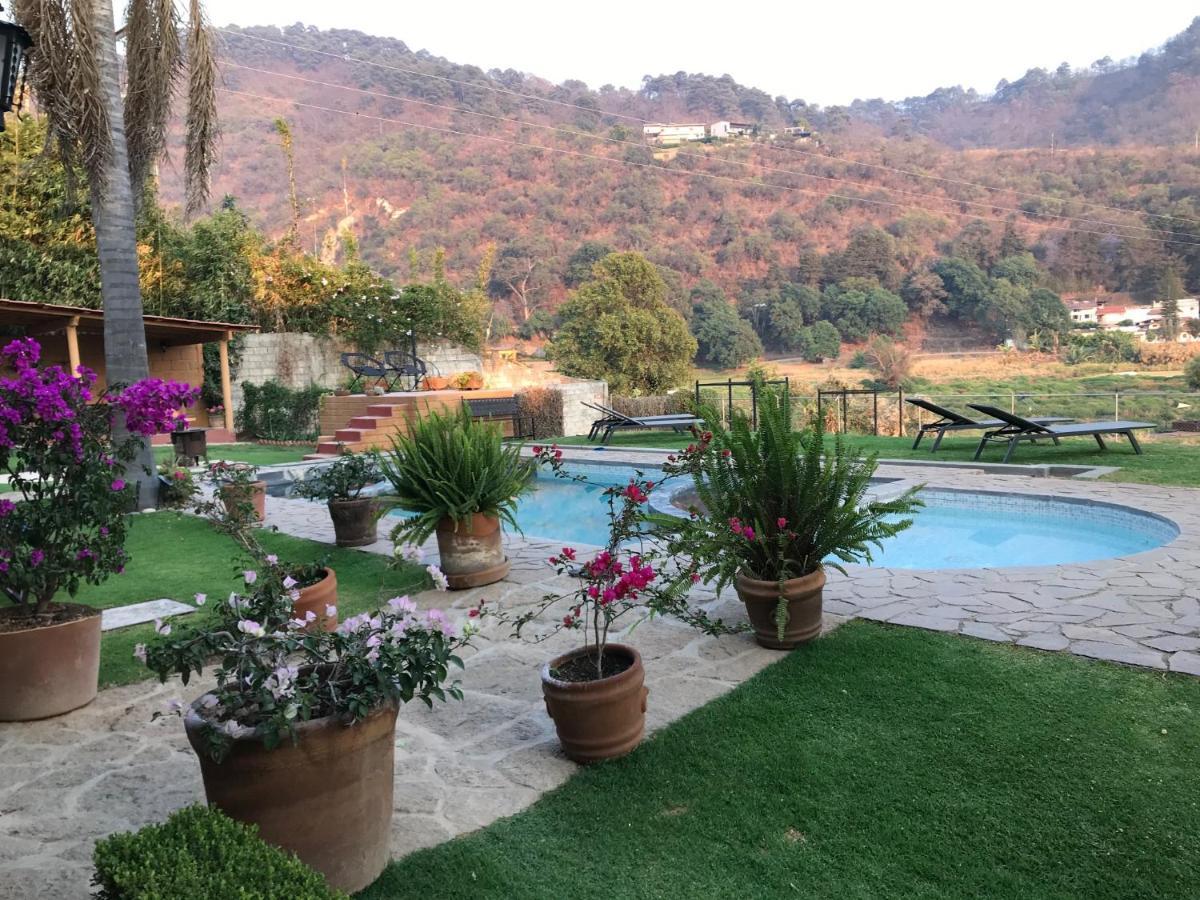 Cabanas Lago Escondido バジェ・デ・ブラボ エクステリア 写真