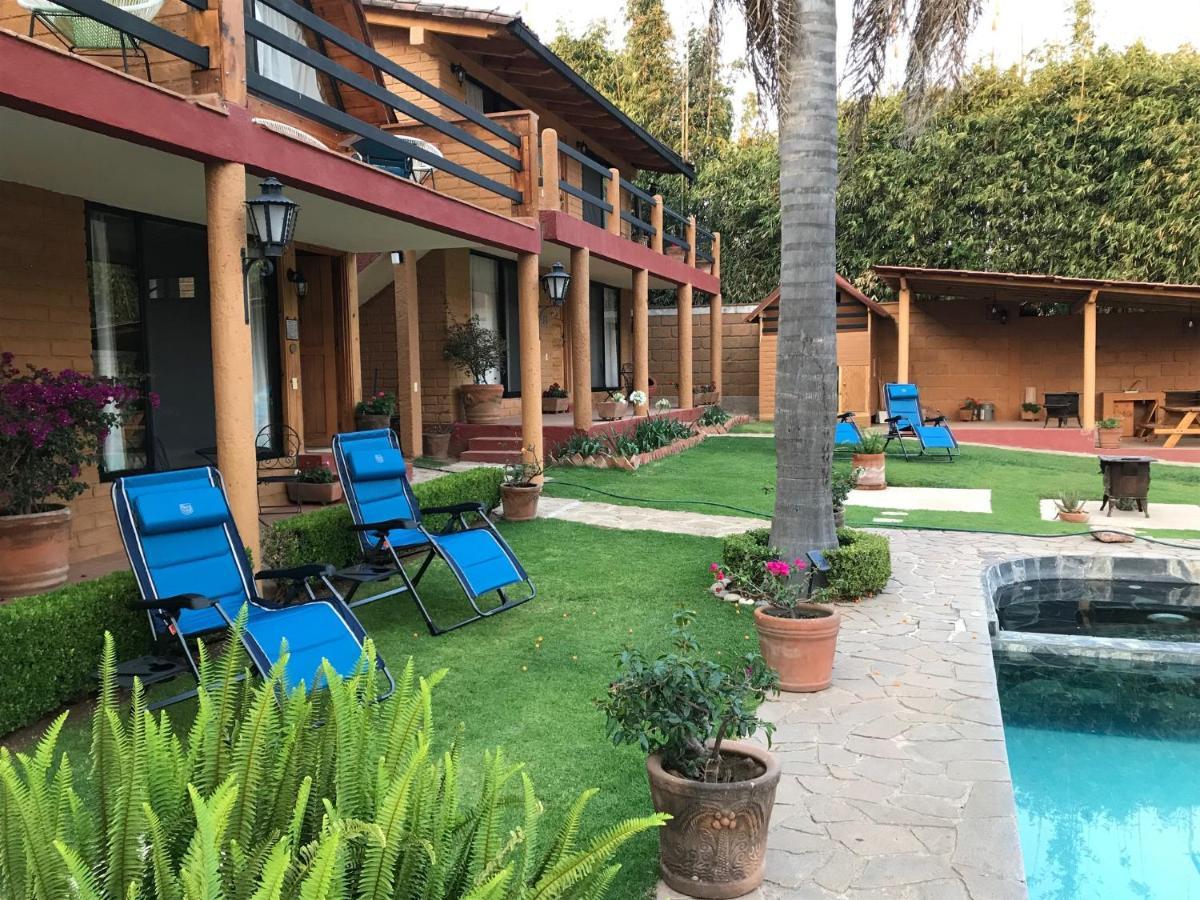 Cabanas Lago Escondido バジェ・デ・ブラボ エクステリア 写真