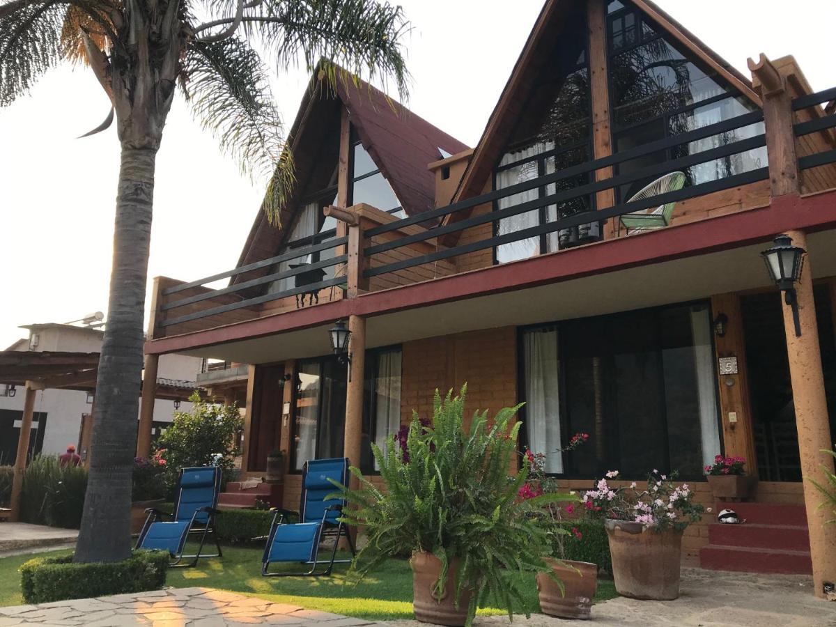 Cabanas Lago Escondido バジェ・デ・ブラボ エクステリア 写真