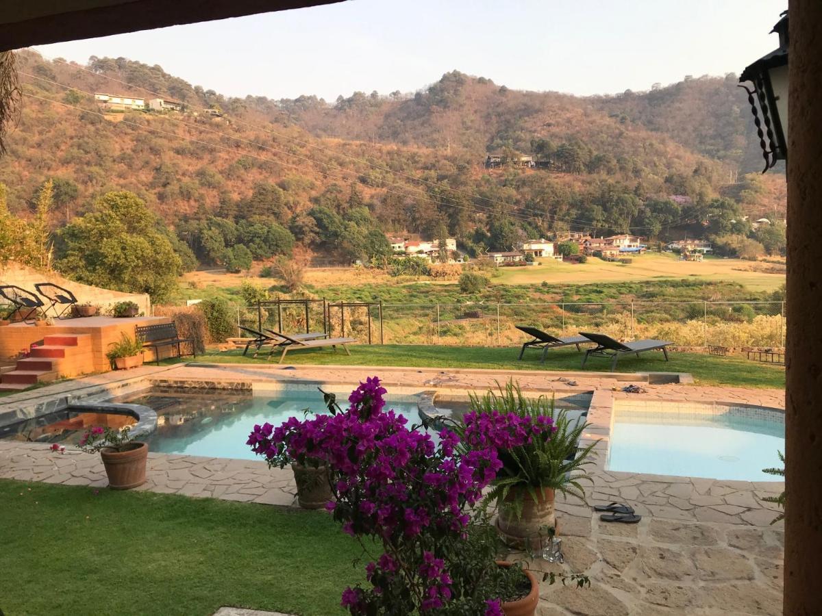 Cabanas Lago Escondido バジェ・デ・ブラボ エクステリア 写真