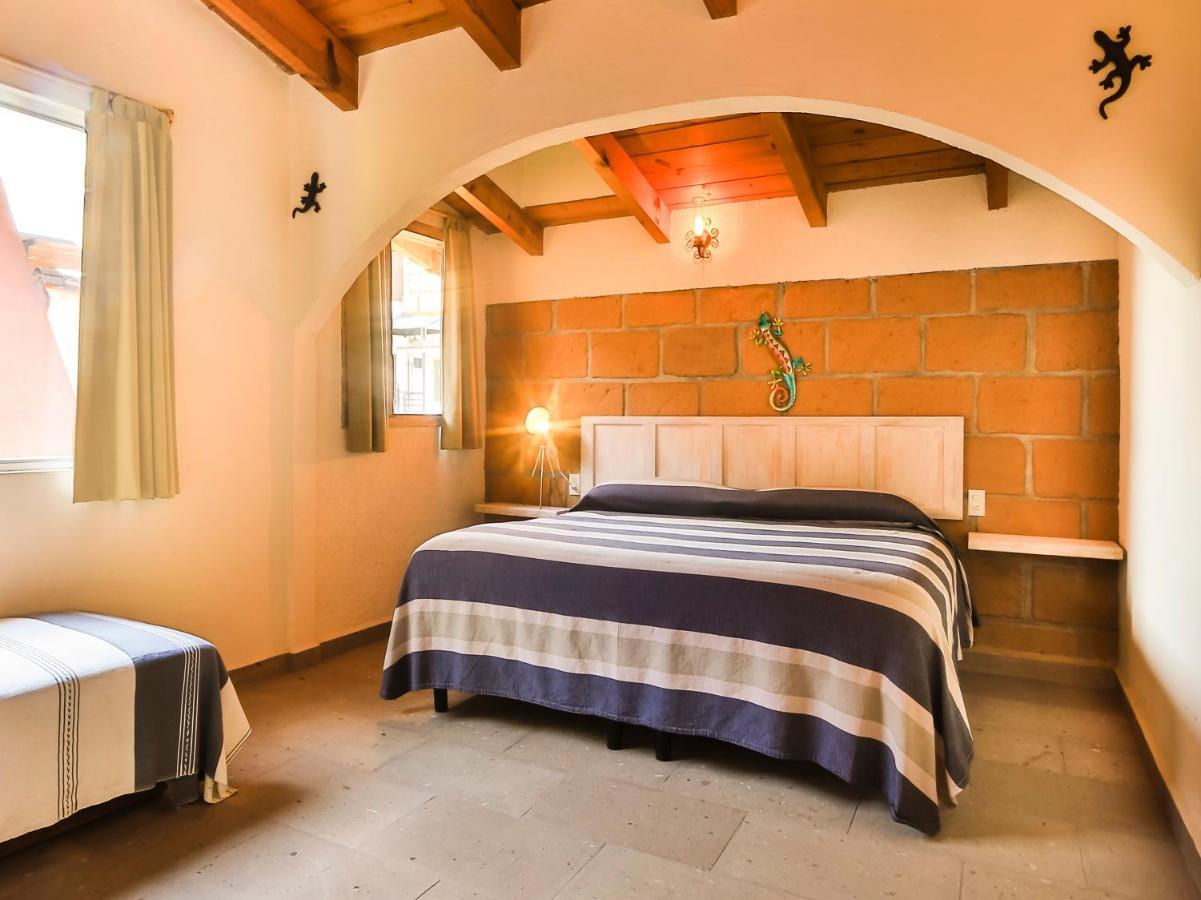Cabanas Lago Escondido バジェ・デ・ブラボ エクステリア 写真